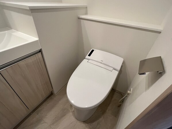 ラティエラ上野入谷の物件内観写真